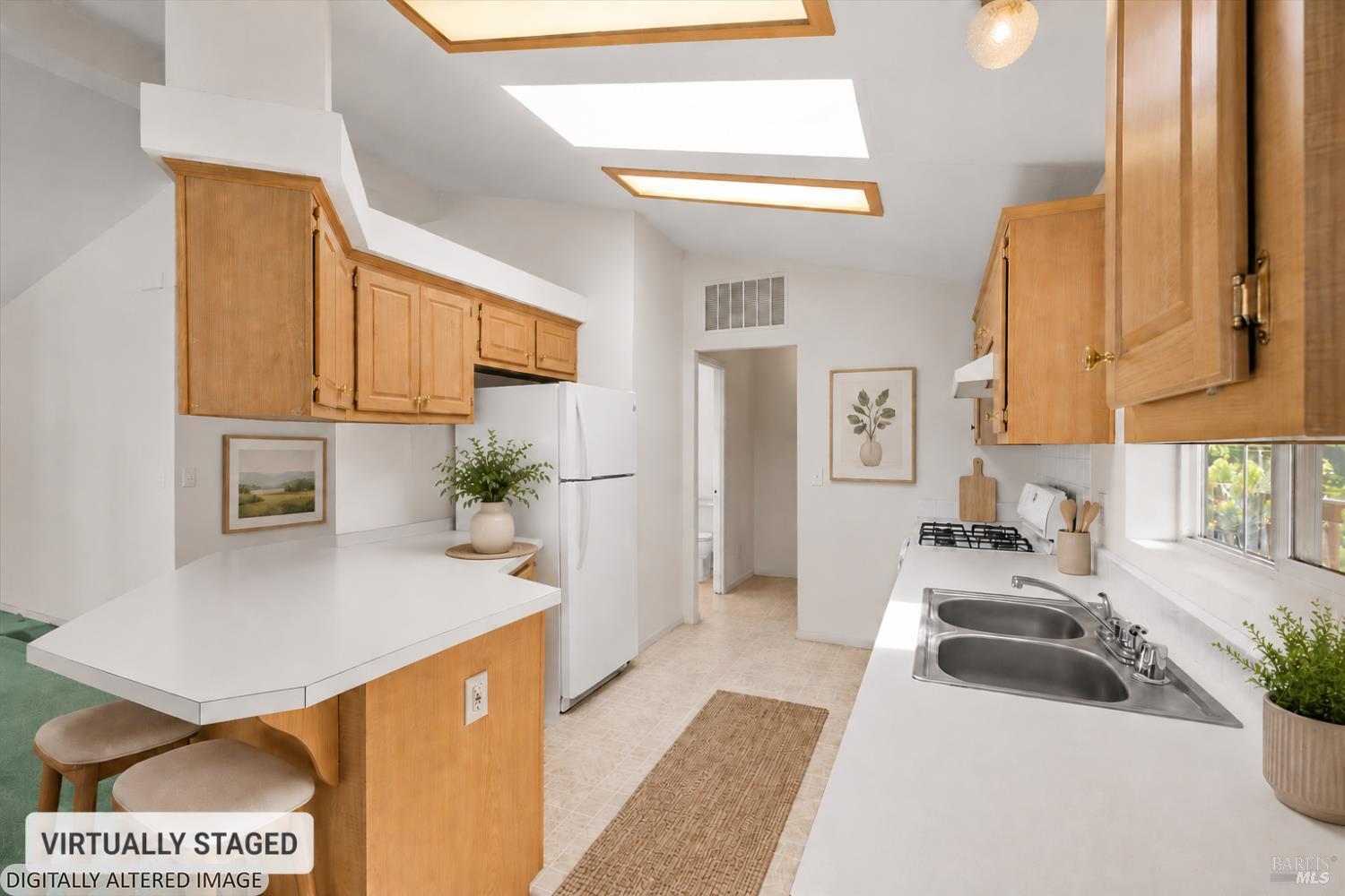 8173 Willow Street Windsor CA 95492
