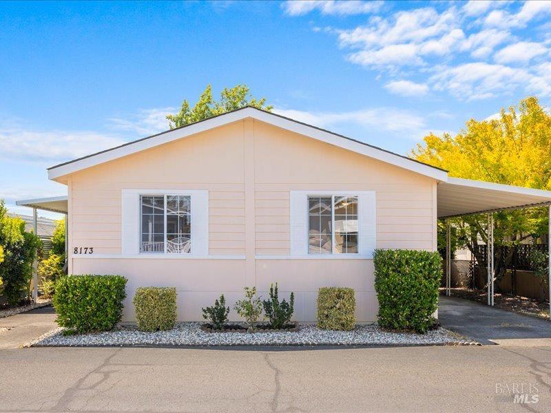 8173 Willow Street Windsor CA 95492