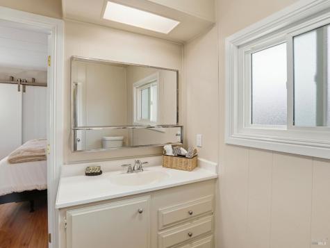 815 Las Palmas Avenue Novato CA 94949