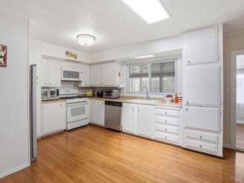 815 Las Palmas Avenue Novato CA 94949