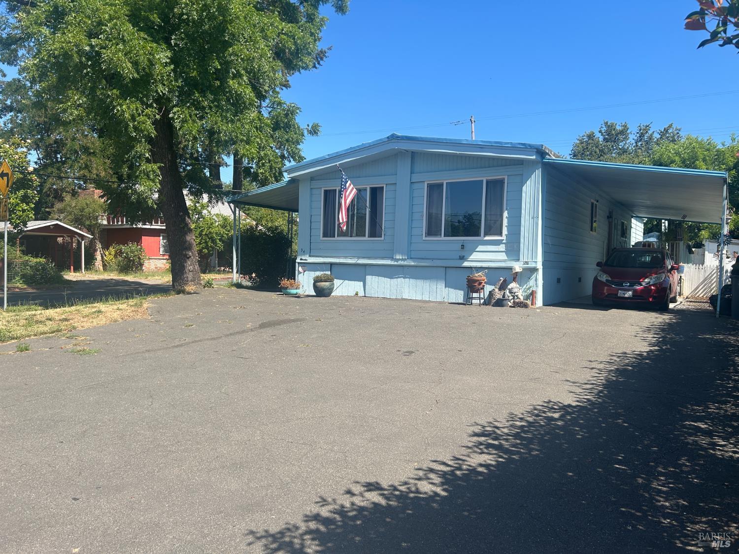 94 W Valley Street Willits CA 95490