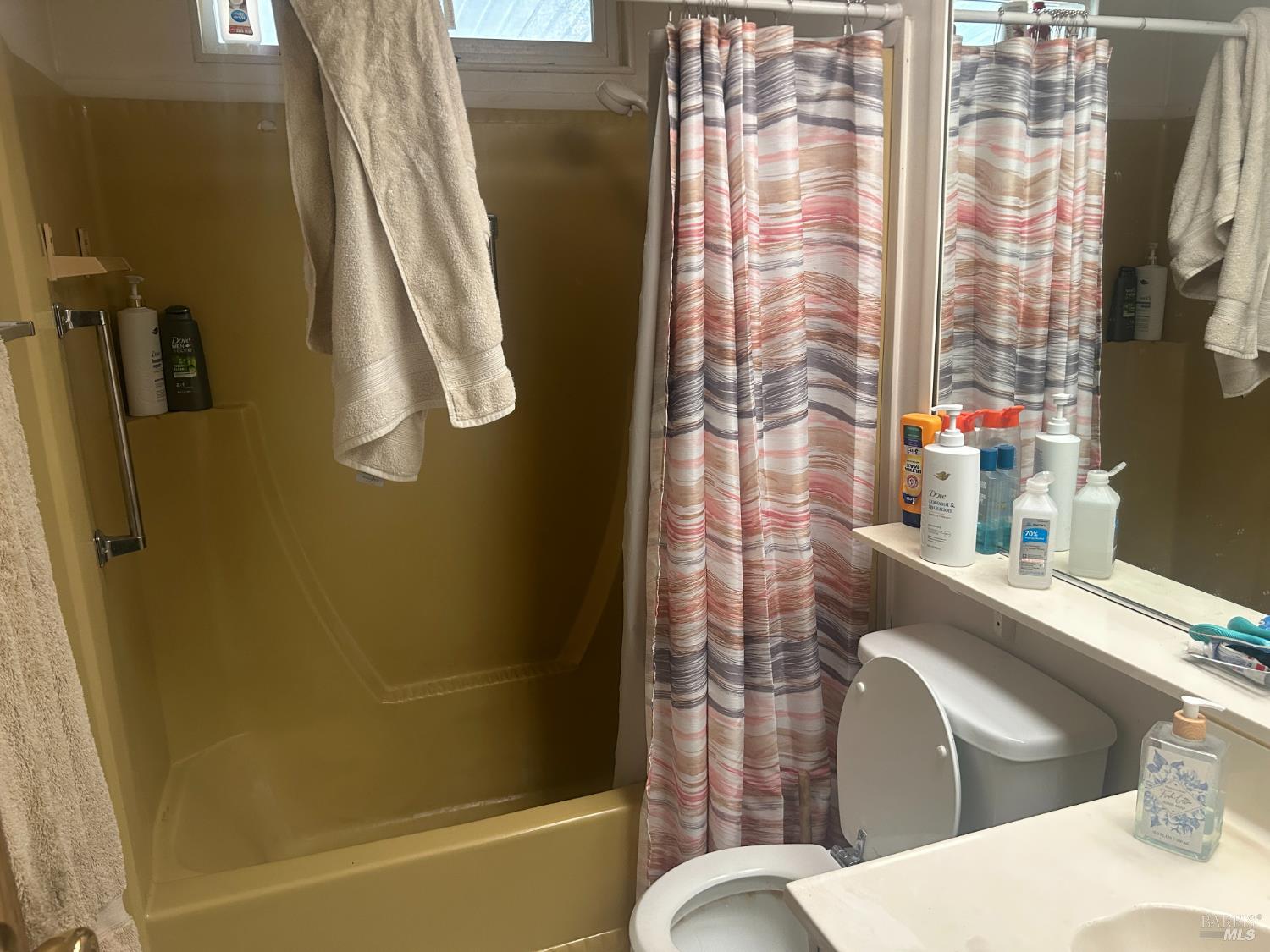 94 W Valley Street Willits CA 95490