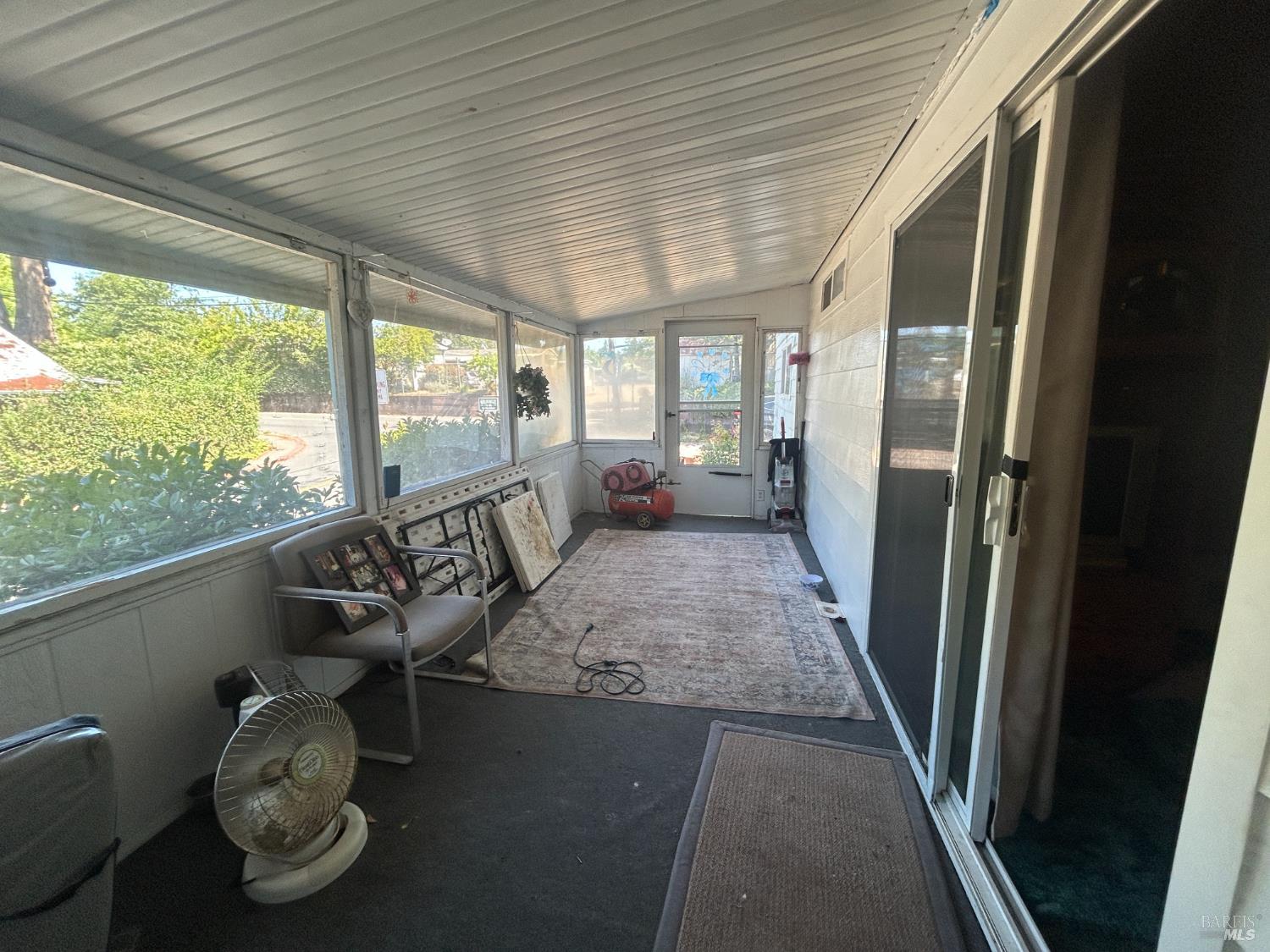 94 W Valley Street Willits CA 95490