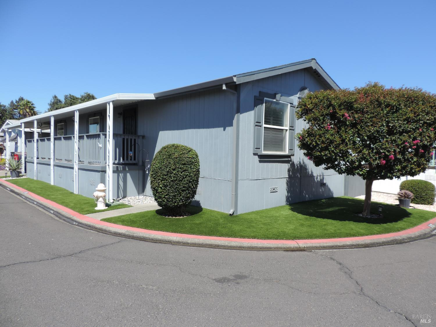 4433 Solano Avenue Napa CA 94558