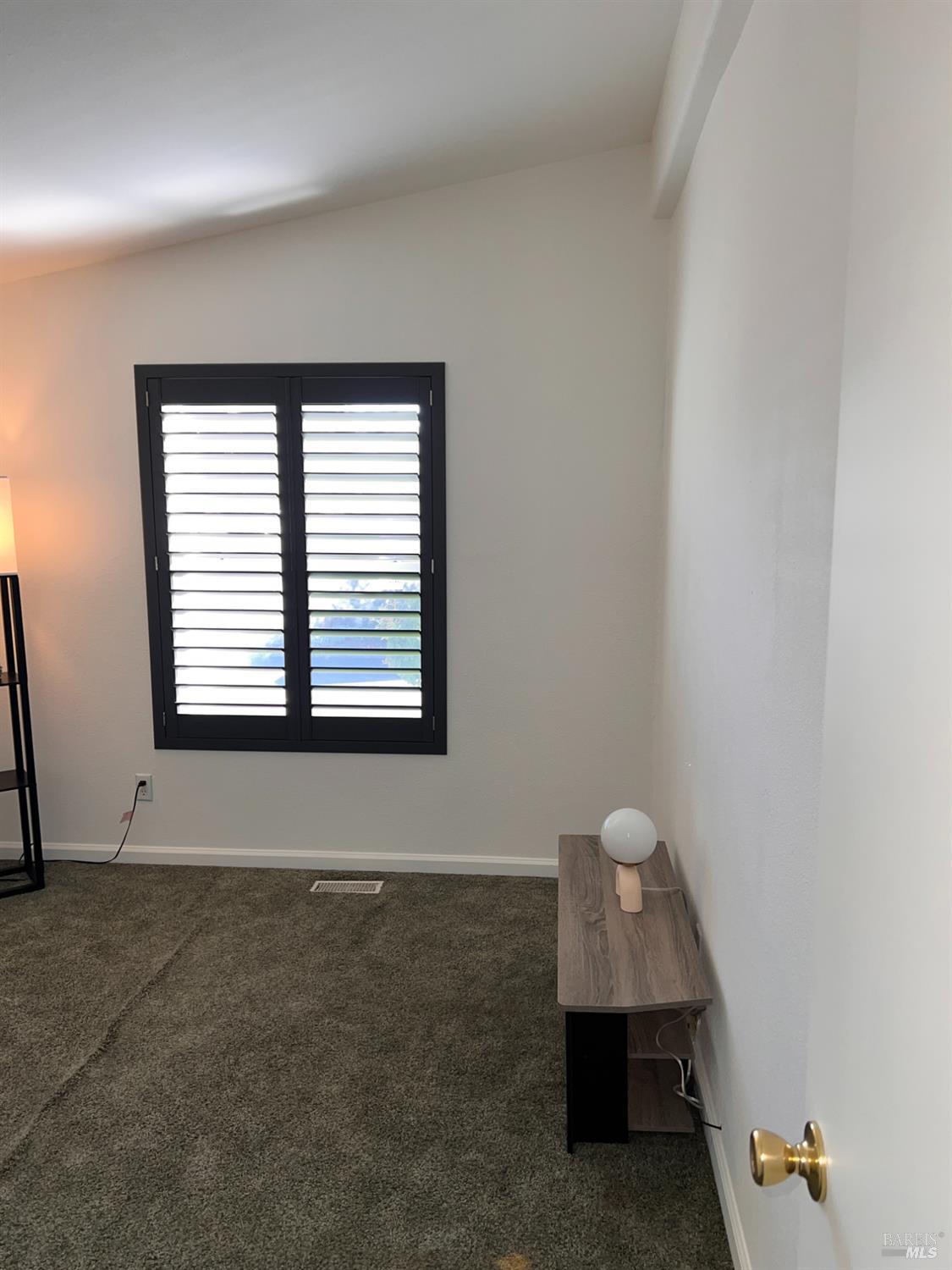4433 Solano Avenue Napa CA 94558