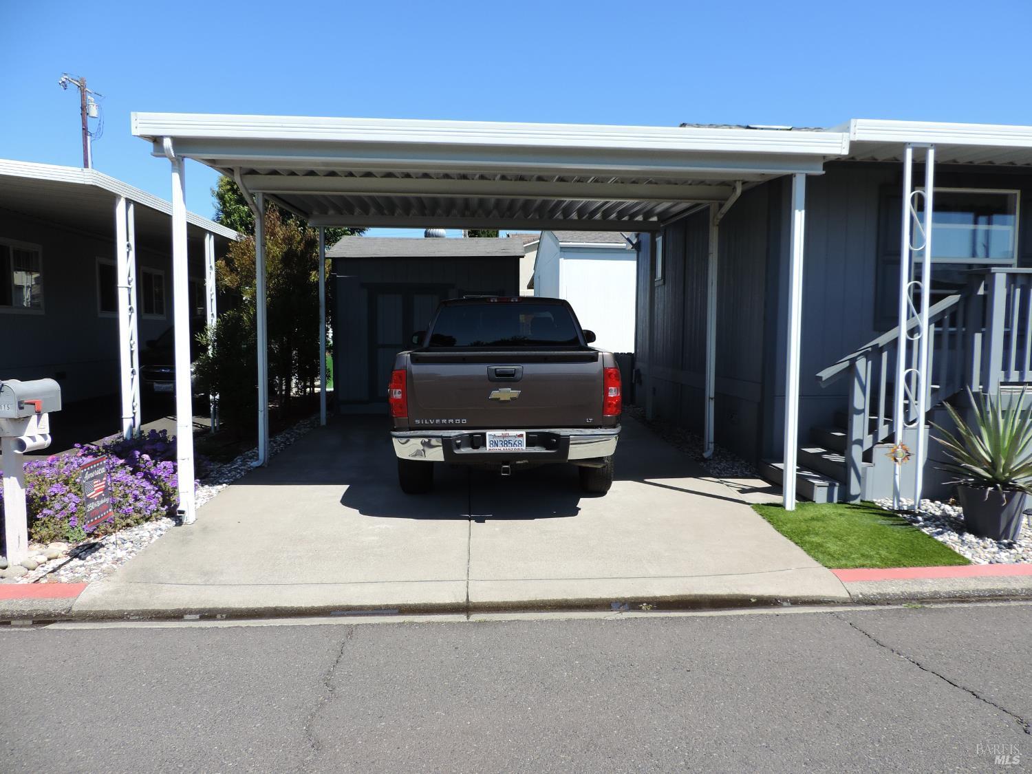 4433 Solano Avenue Napa CA 94558