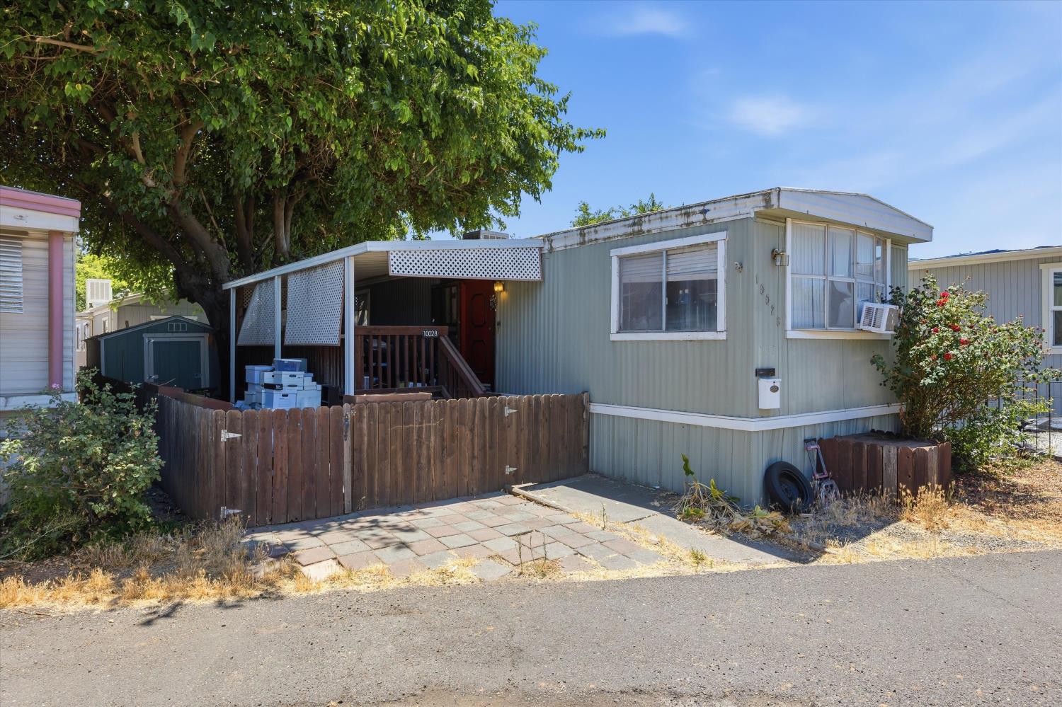 10028 Froom Circle Sacramento CA 95827