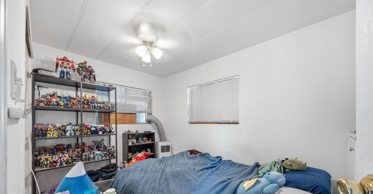 10028 Froom Circle Sacramento CA 95827