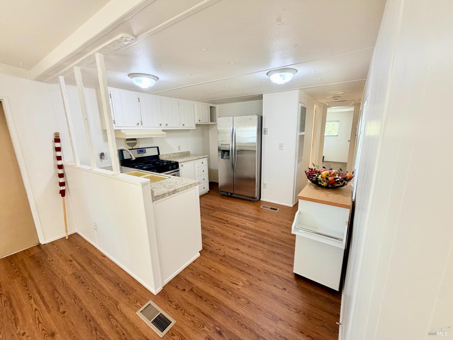 5756 Lois Avenue Santa Rosa CA 95403