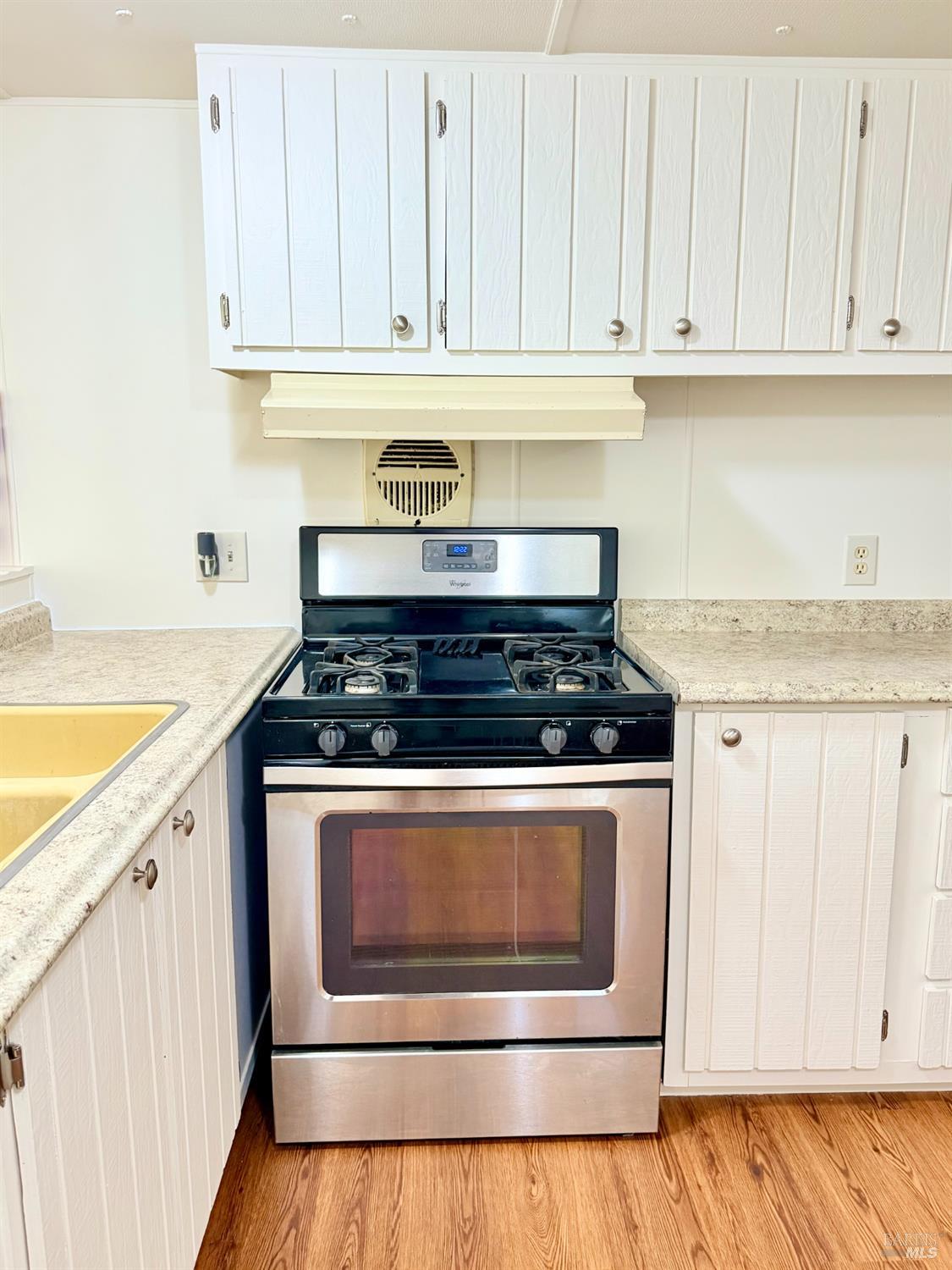 5756 Lois Avenue Santa Rosa CA 95403