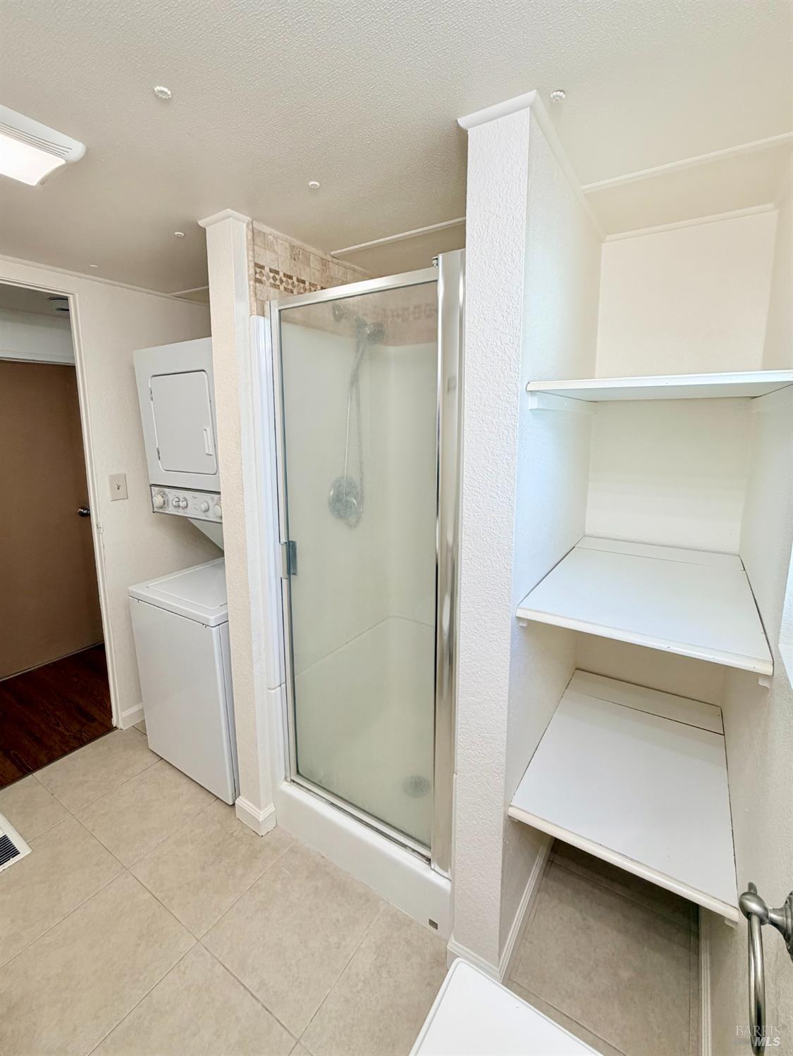 5756 Lois Avenue Santa Rosa CA 95403