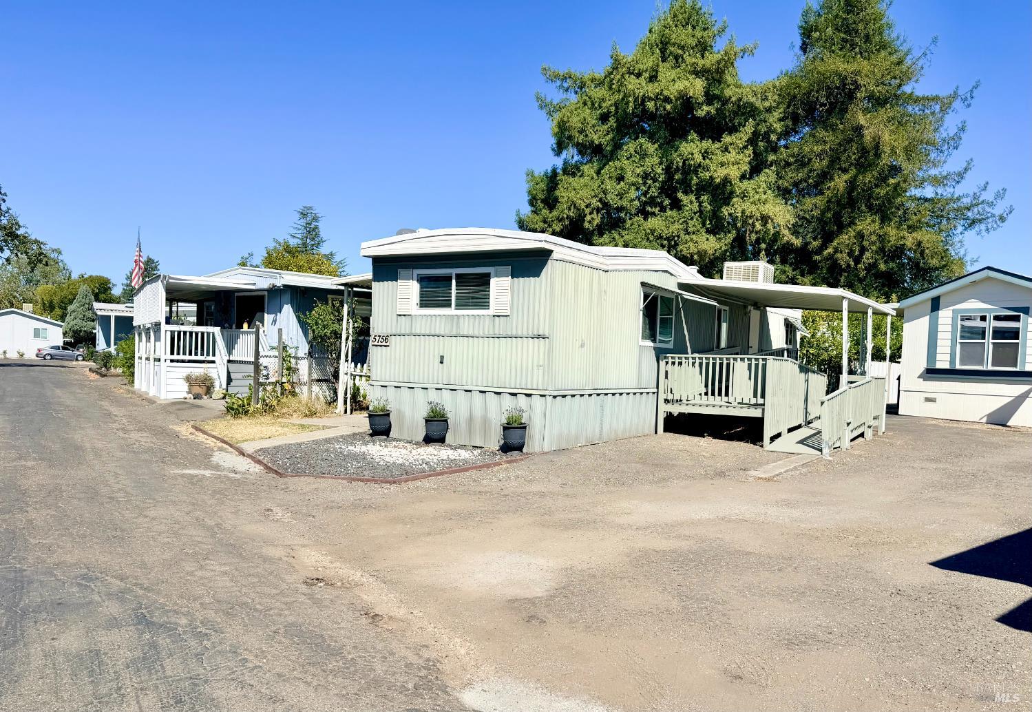 5756 Lois Avenue Santa Rosa CA 95403