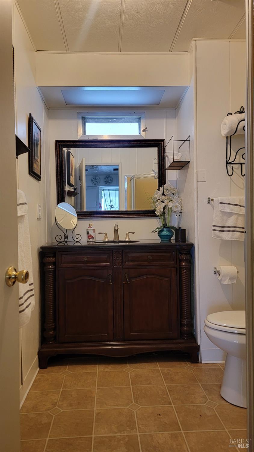 460 E Gobbi Street E Ukiah CA 95482