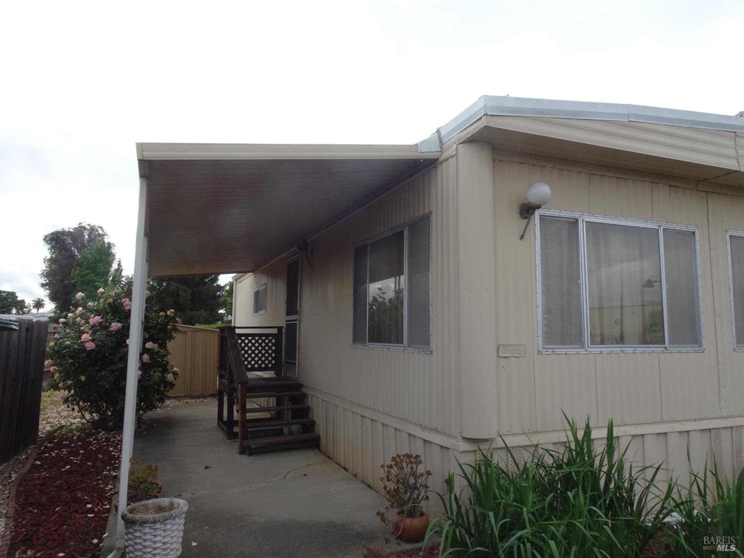 24 Valencia Court Fairfield CA 94533