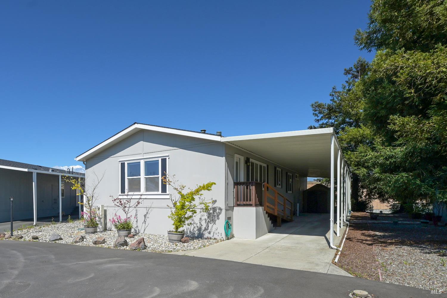 300 Stony Point Road Petaluma CA 94952
