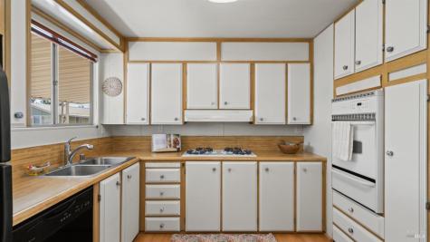 93 Kilarney Lane Santa Rosa CA 95403