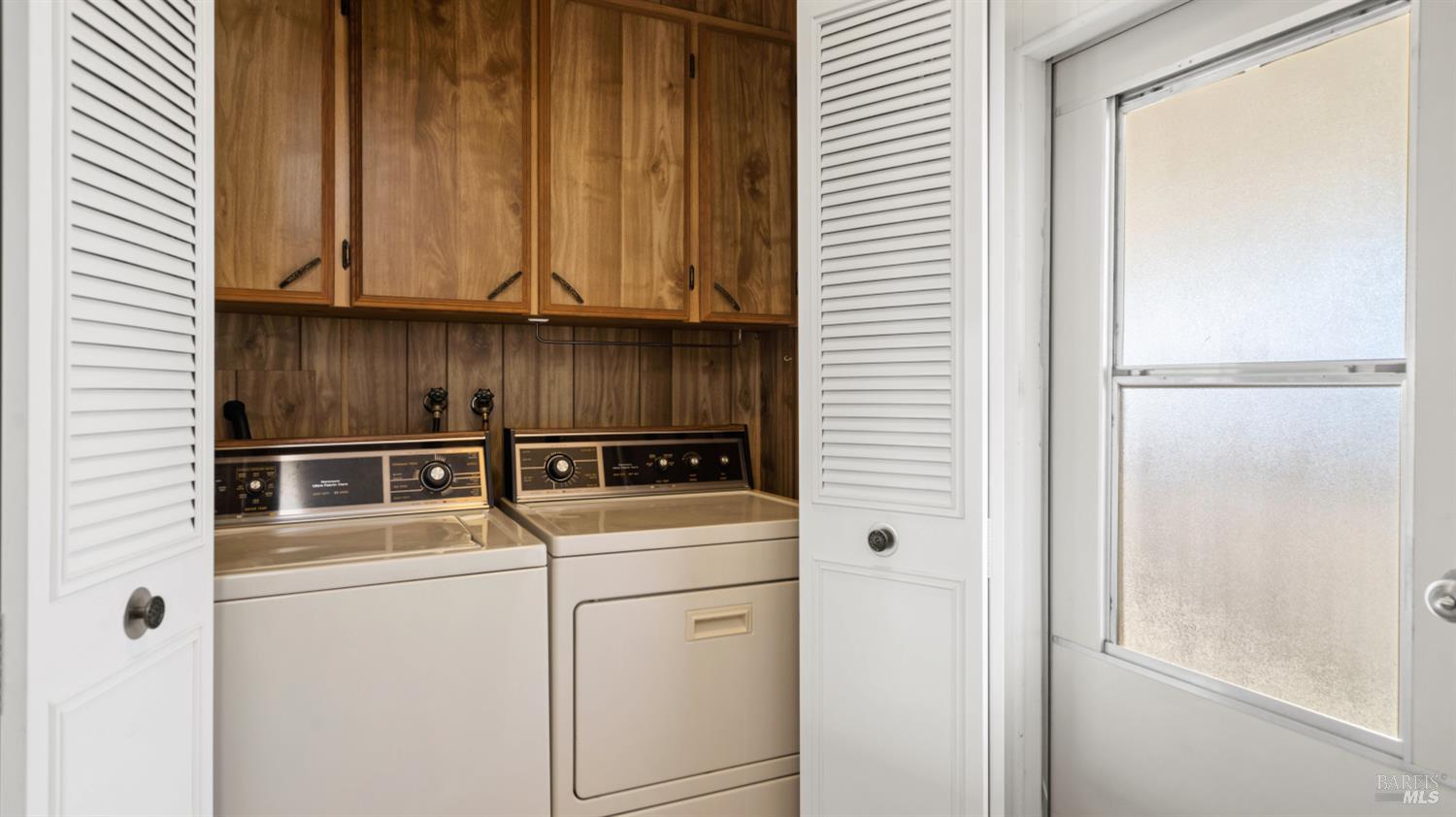 93 Kilarney Lane Santa Rosa CA 95403