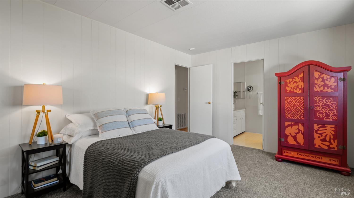 93 Kilarney Lane Santa Rosa CA 95403