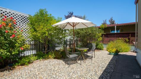 93 Kilarney Lane Santa Rosa CA 95403