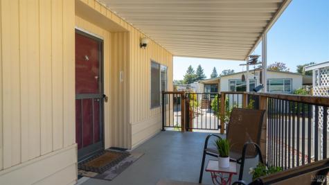 93 Kilarney Lane Santa Rosa CA 95403
