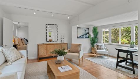 204 Barcelona Avenue Novato CA 94949