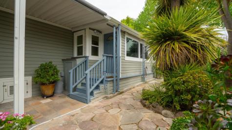 204 Barcelona Avenue Novato CA 94949