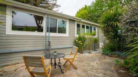204 Barcelona Avenue Novato CA 94949