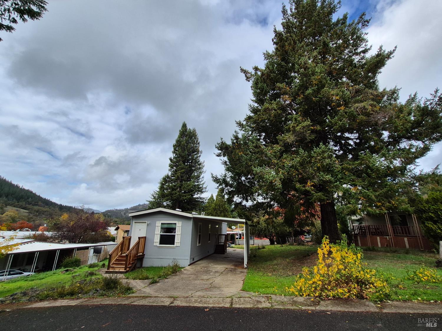 10755 Mobile Village Way Willits CA 95490