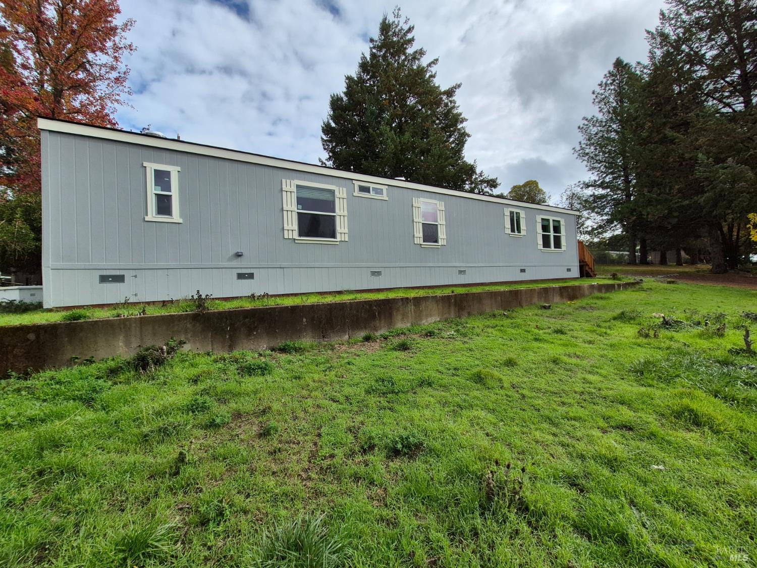 10755 Mobile Village Way Willits CA 95490