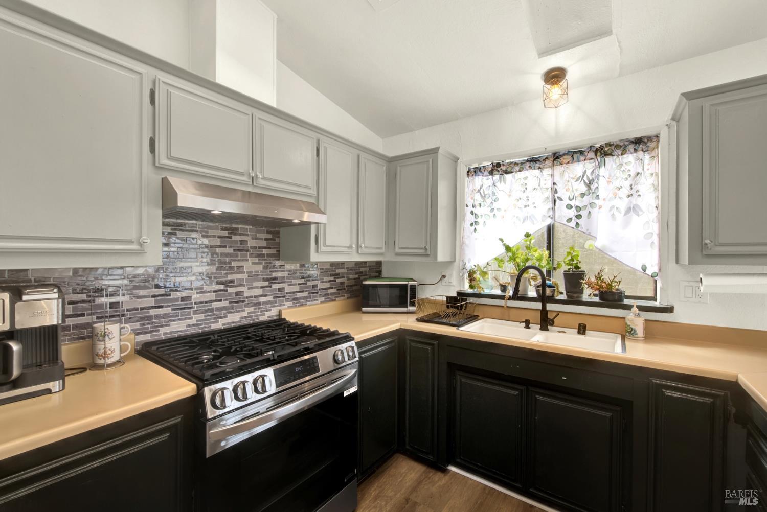 2555 Flosden Road American Canyon CA 94503