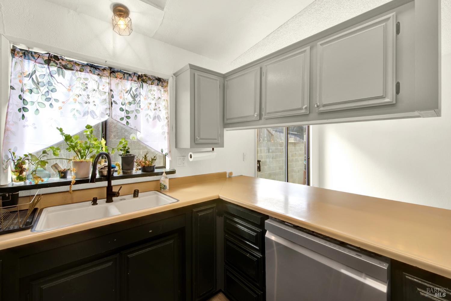 2555 Flosden Road American Canyon CA 94503