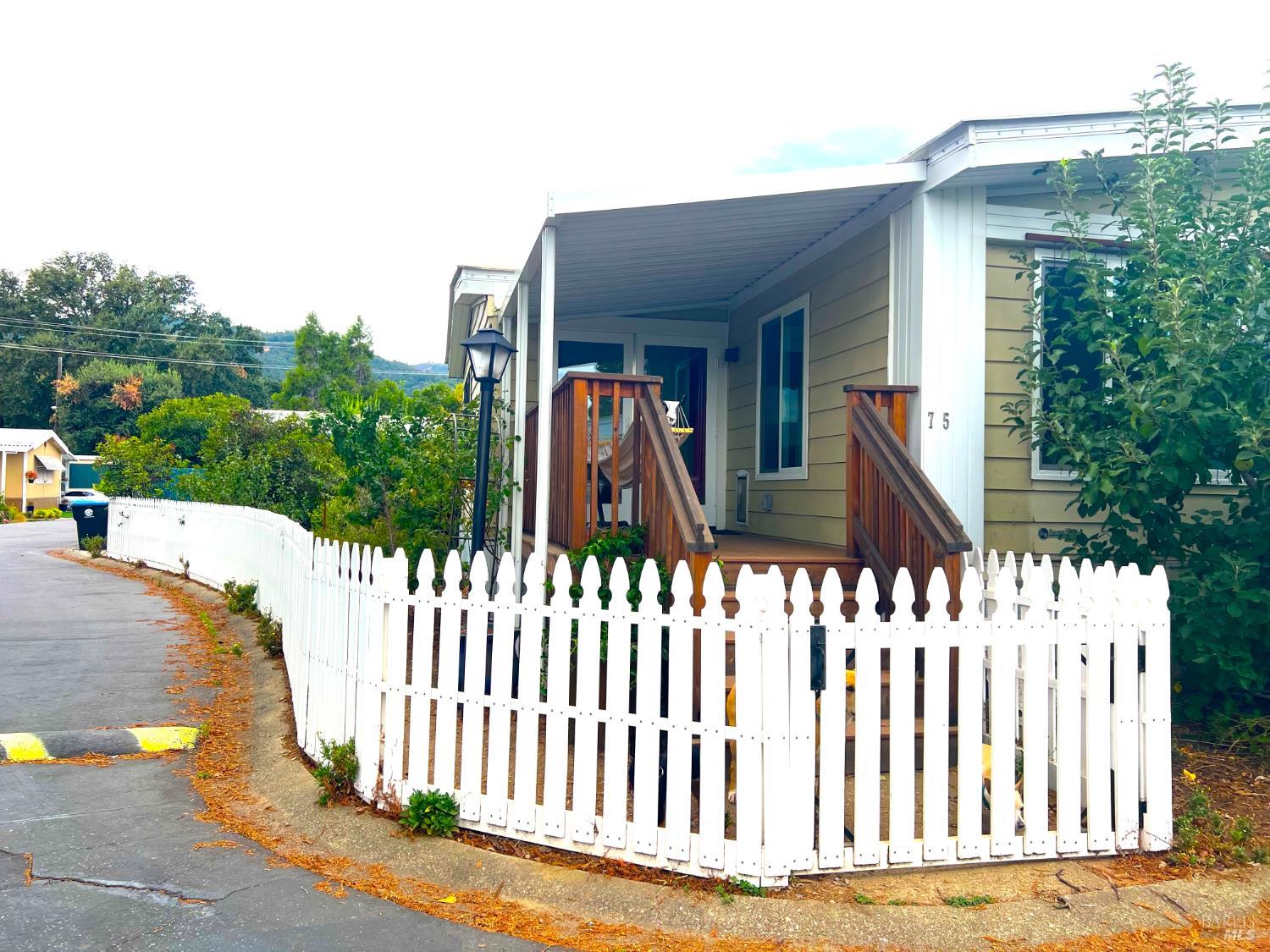 660 Leslie Street Ukiah CA 95482