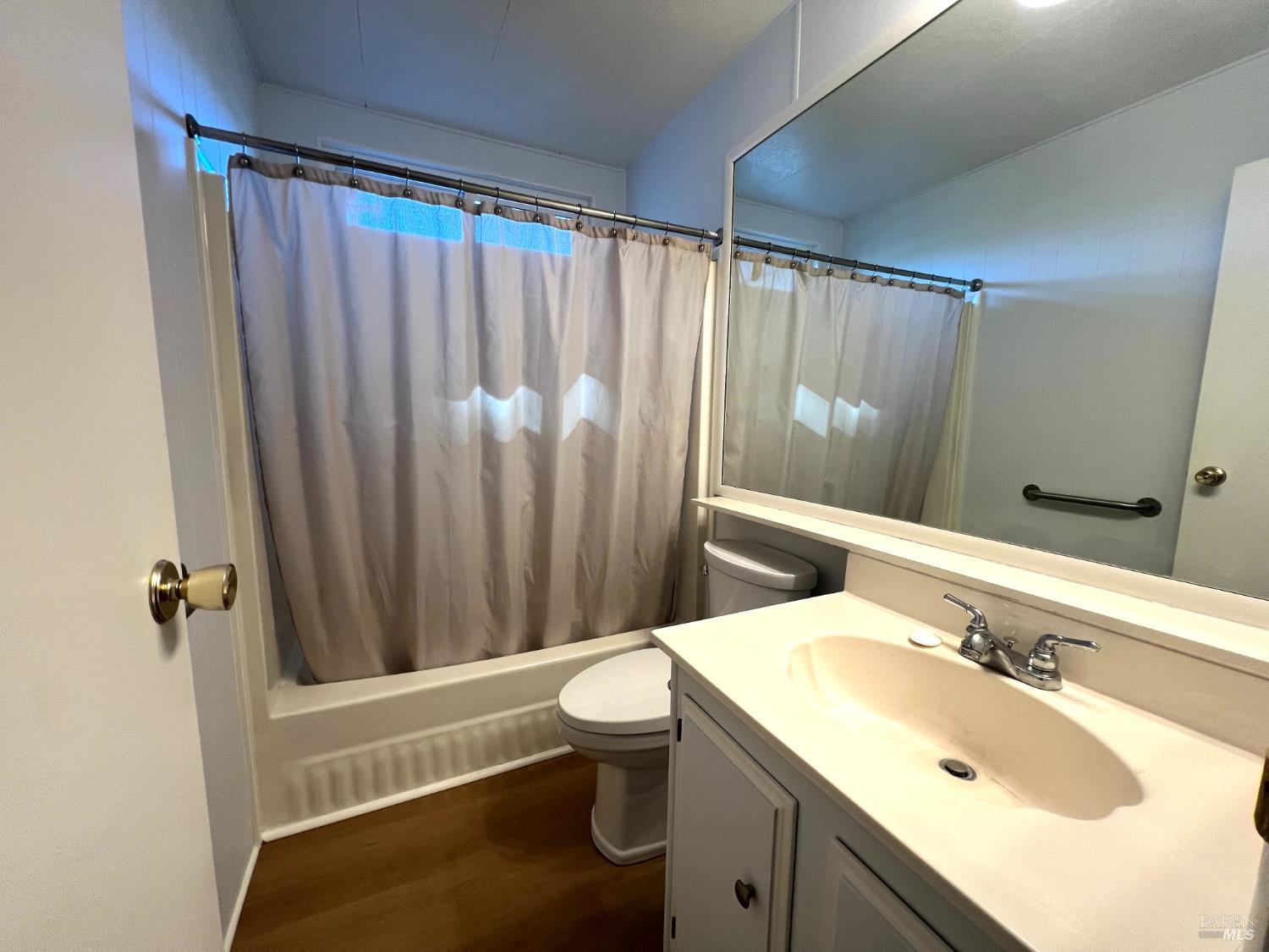 660 Leslie Street Ukiah CA 95482
