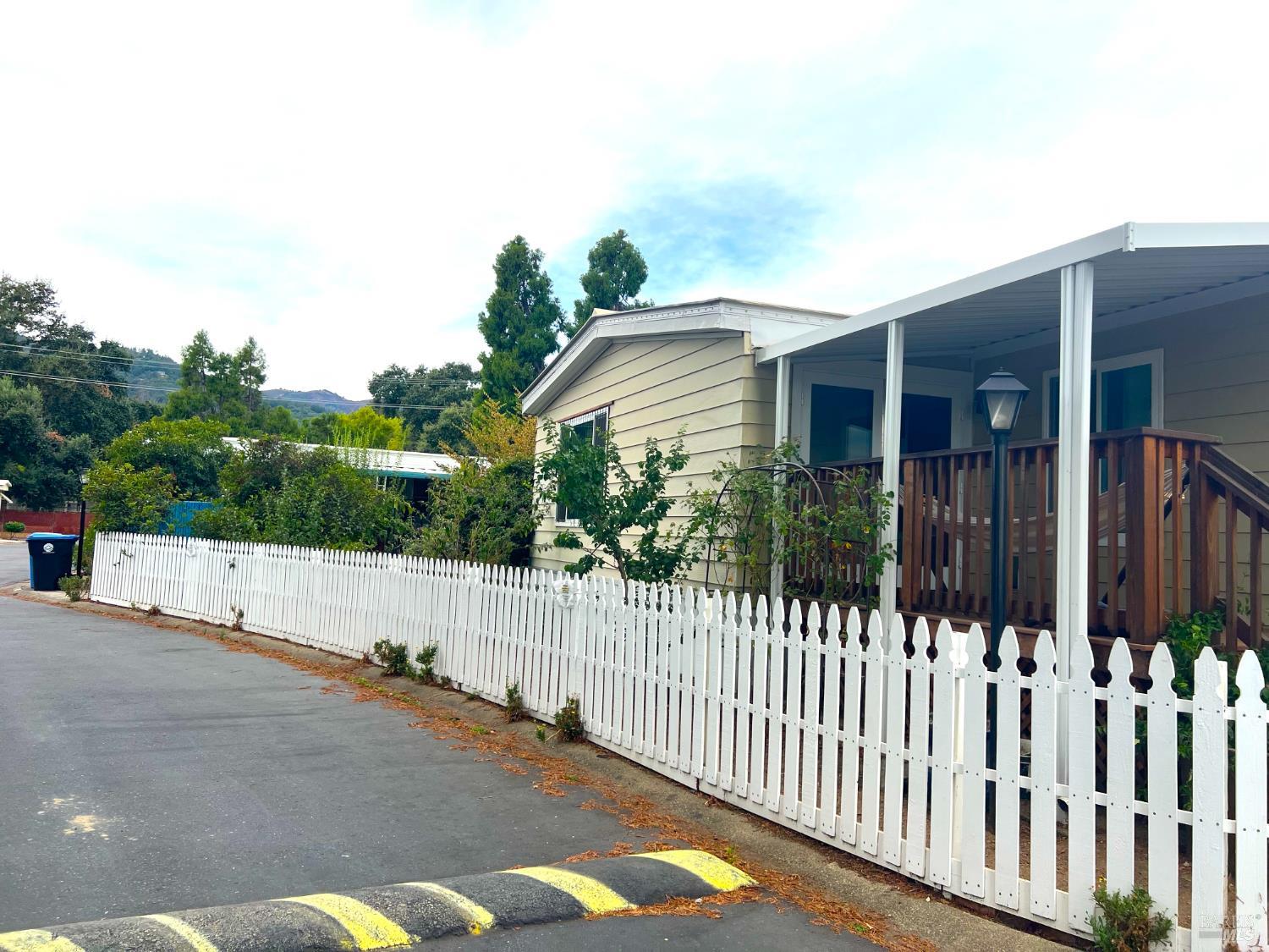 660 Leslie Street Ukiah CA 95482