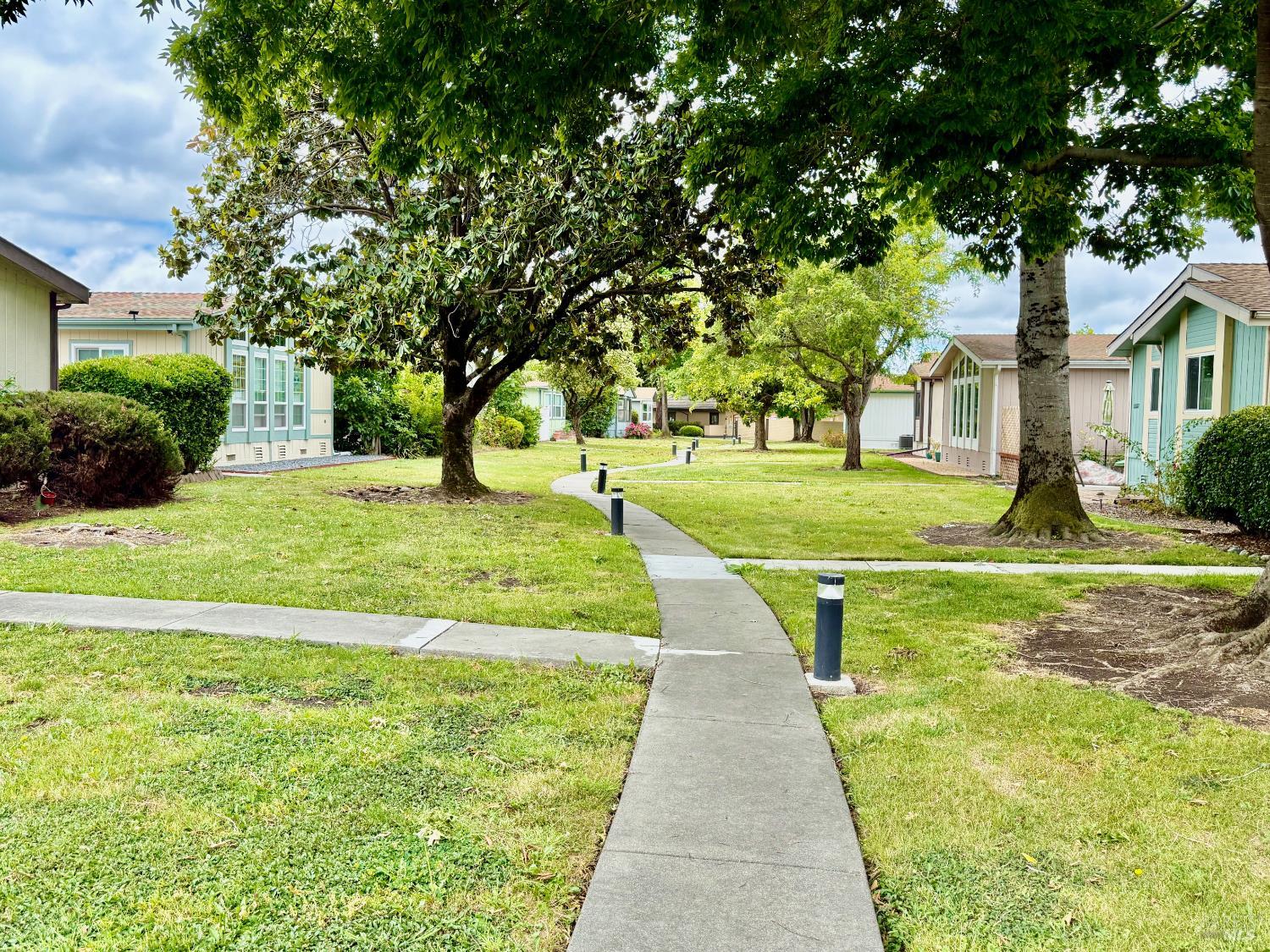 1556 Royal Oak Drive Petaluma CA 94954