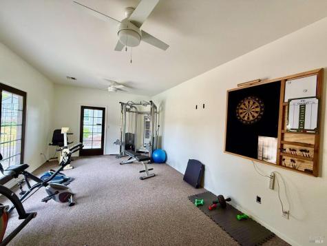 1556 Royal Oak Drive Petaluma CA 94954