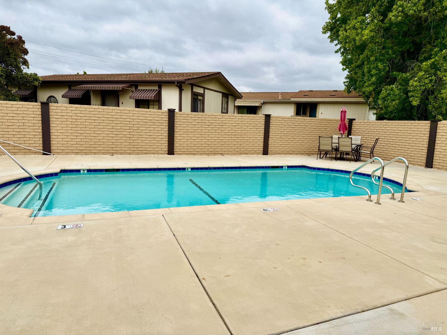 1556 Royal Oak Drive Petaluma CA 94954