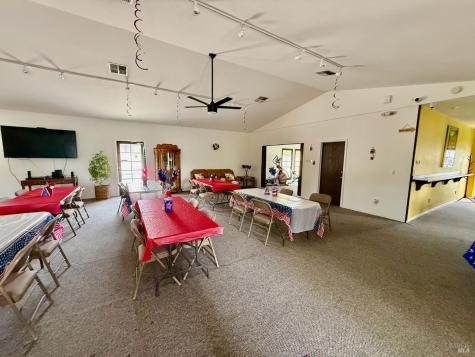 1556 Royal Oak Drive Petaluma CA 94954