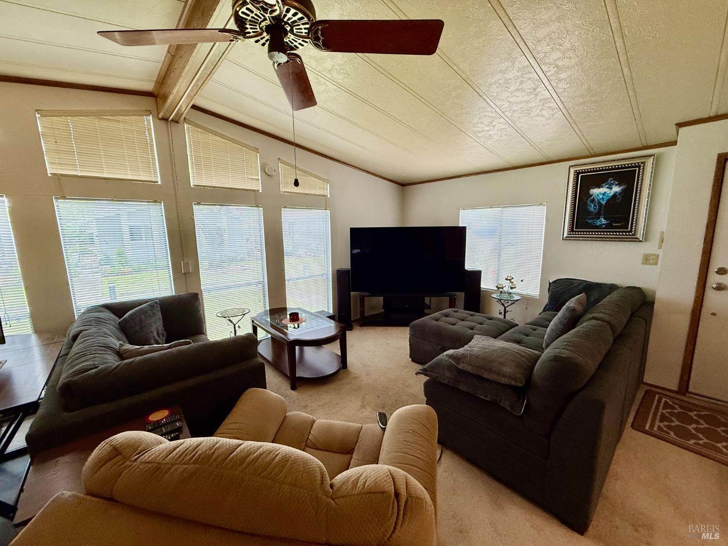 1556 Royal Oak Drive Petaluma CA 94954
