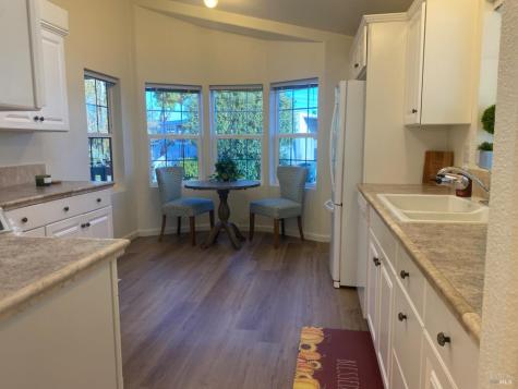 93 Candlewood Drive Petaluma CA 94952