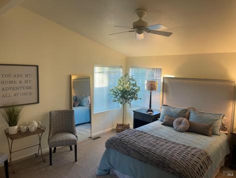 93 Candlewood Drive Petaluma CA 94952