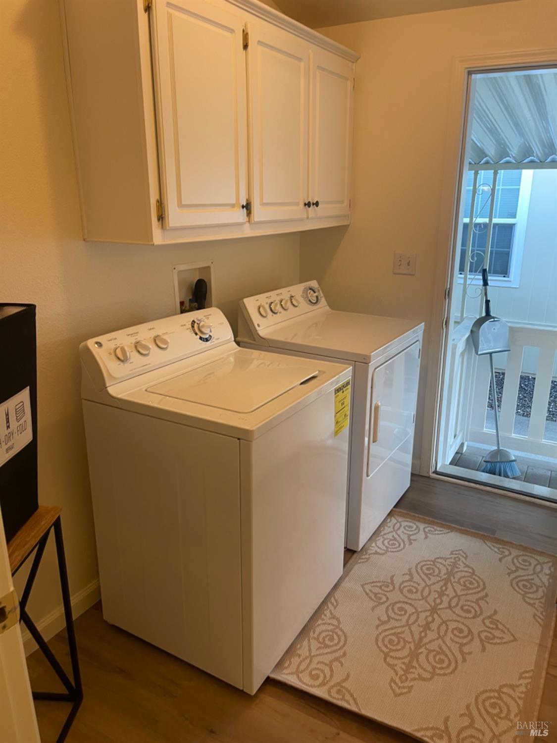 93 Candlewood Drive Petaluma CA 94952