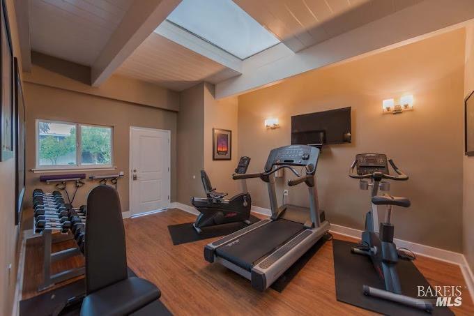93 Candlewood Drive Petaluma CA 94952