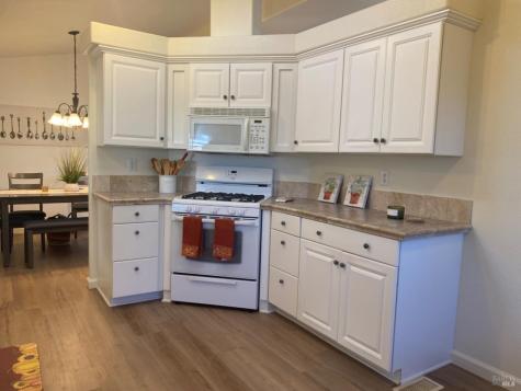 93 Candlewood Drive Petaluma CA 94952