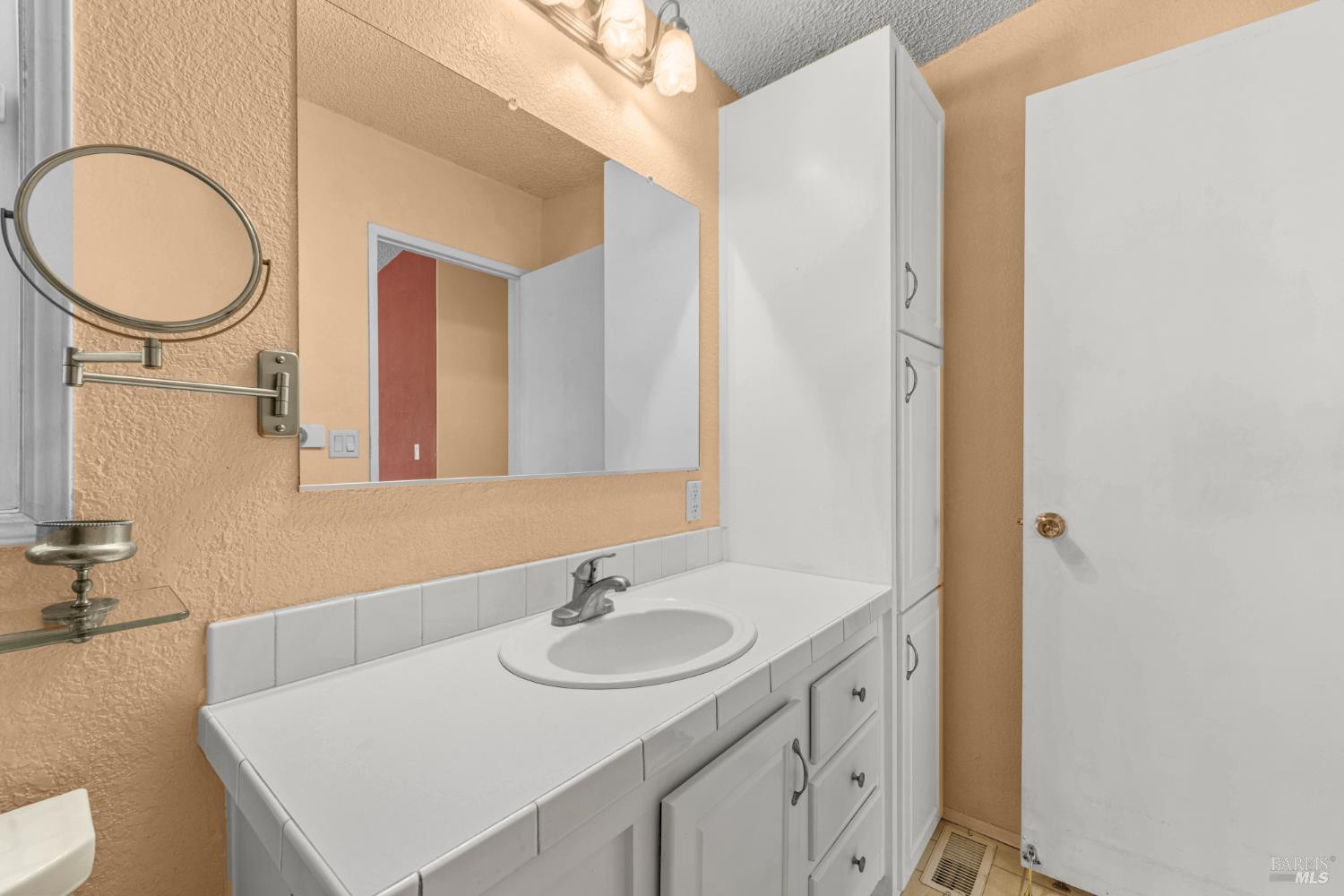 4691 Circle Drive Santa Rosa CA 95409