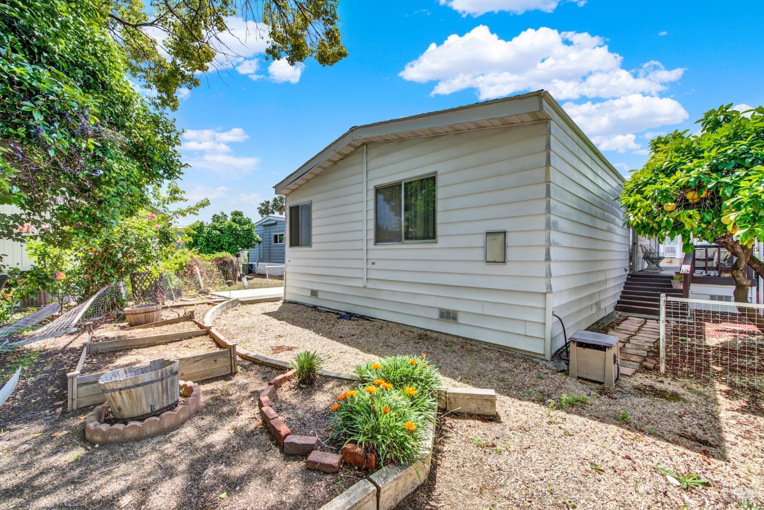 191 Lemon Tree Circle Vacaville CA 95687
