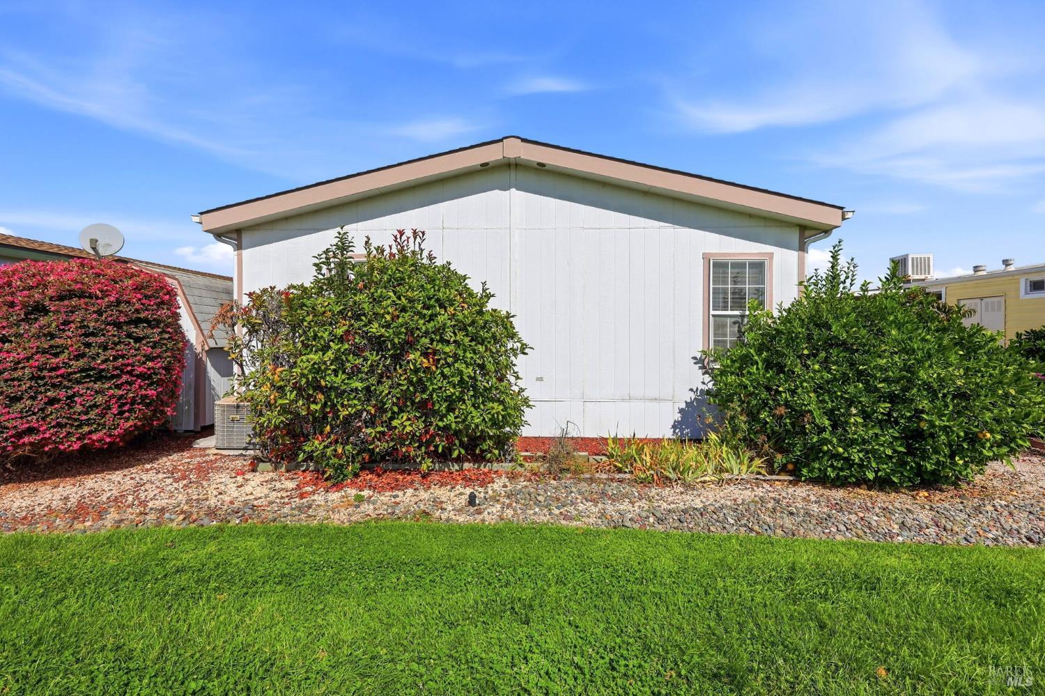 153 Stratford Way Santa Rosa CA 95401