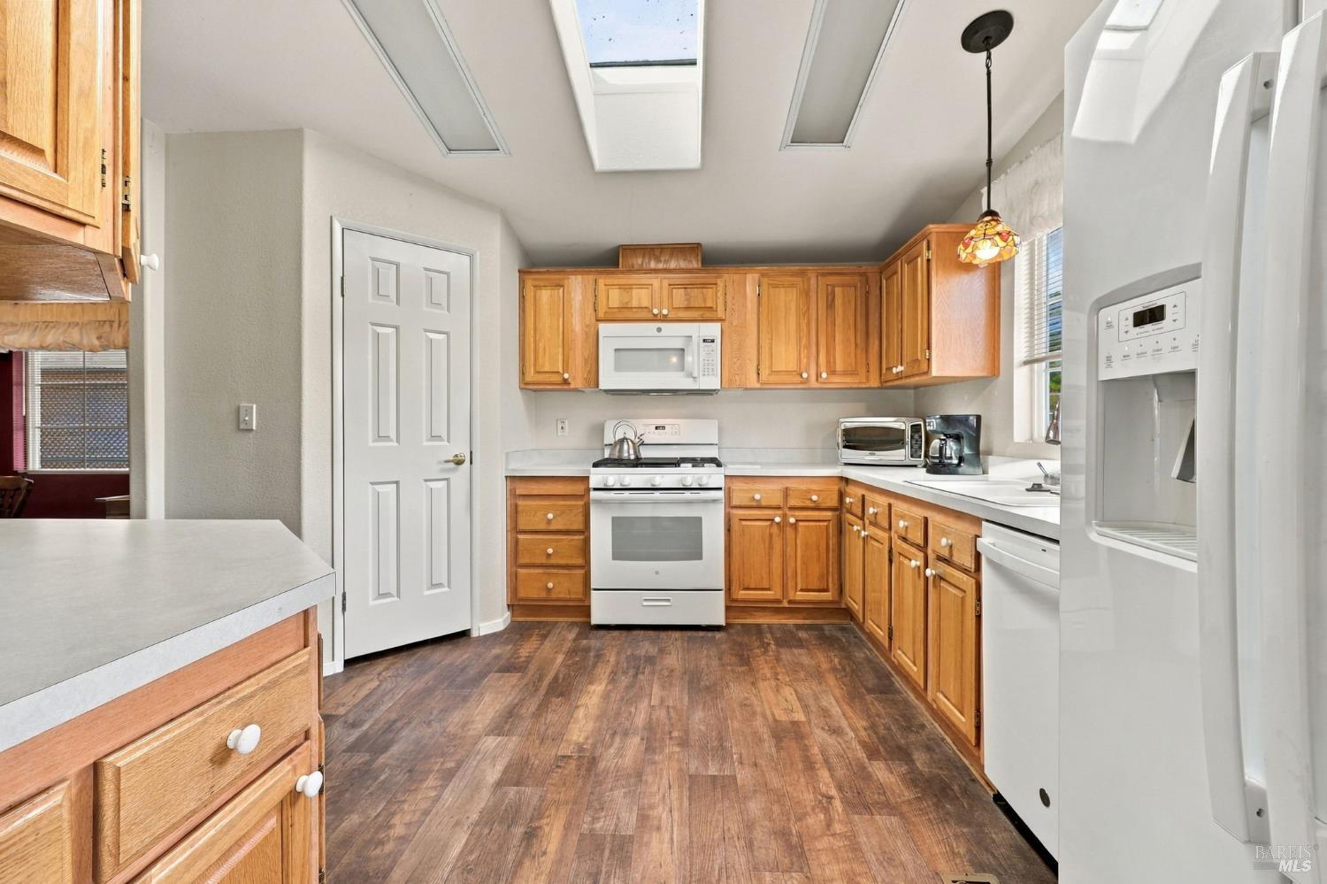 153 Stratford Way Santa Rosa CA 95401
