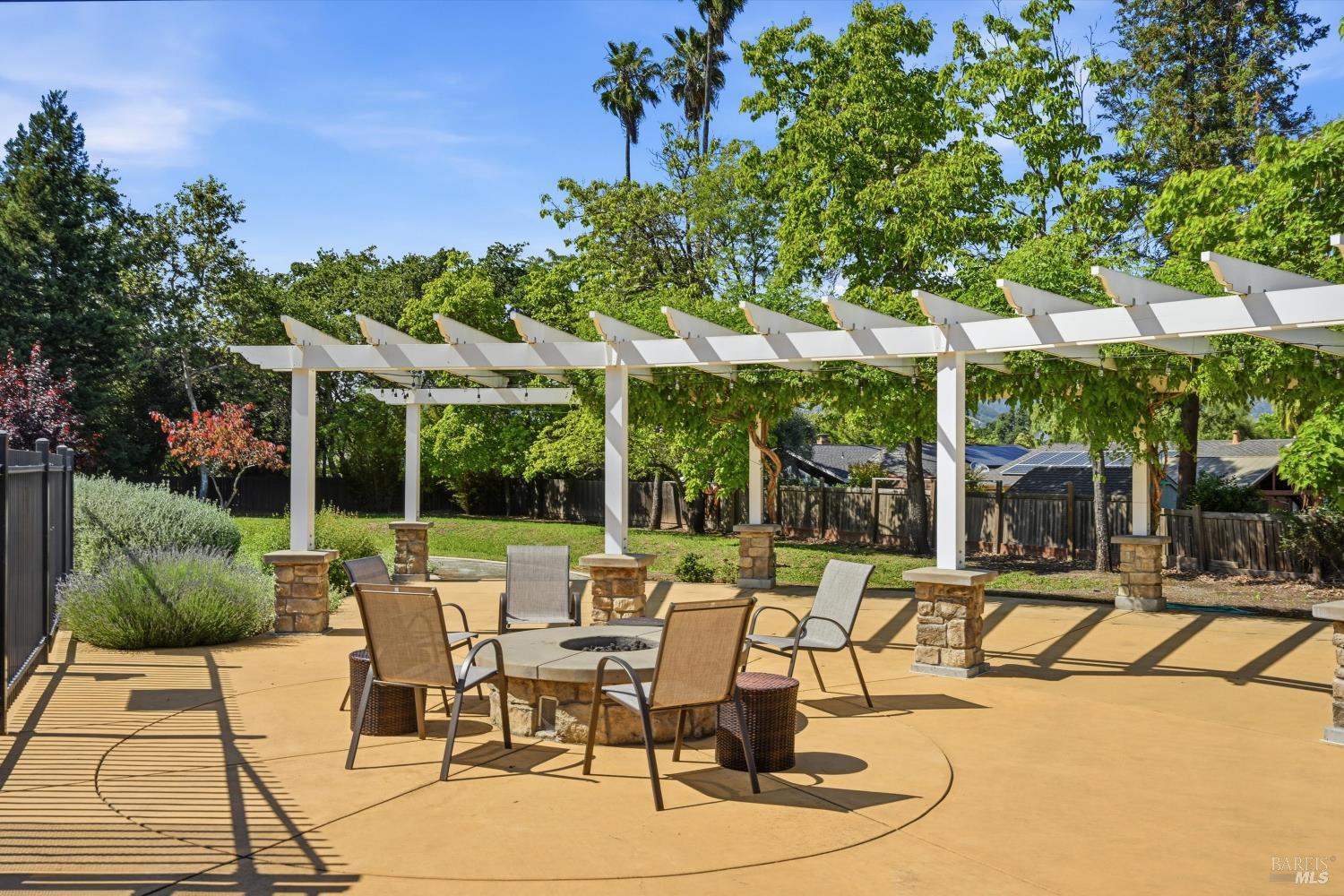 2412 Foothill Boulevard Calistoga CA 94515