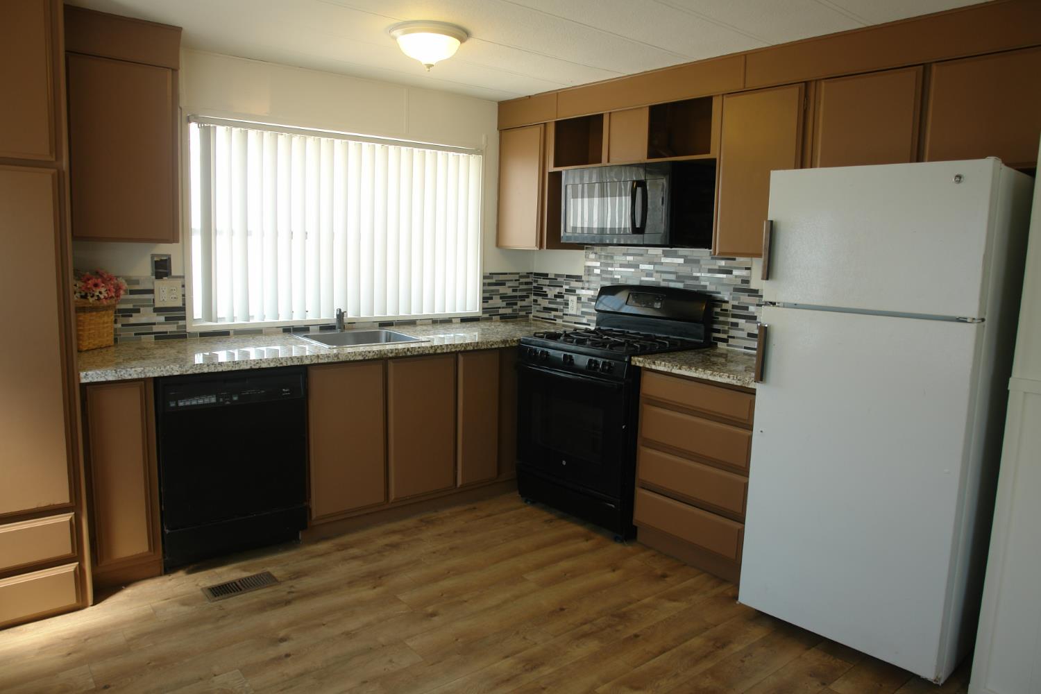 100 Lyle Davis CA 95616